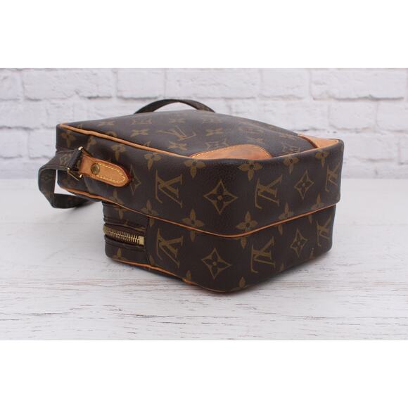 Louis Vuitton Amazon Crossbody Monogram Shoulder Bag Leather Small Purse A4067 - Picture 11 of 12